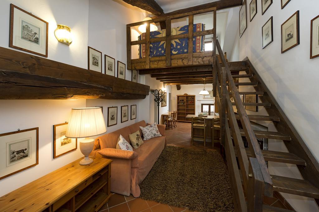 B&B Il Quadrifoglio Sciolze Exteriör bild